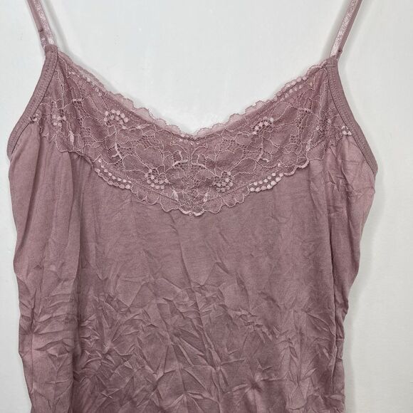 Maurices Cami Women’s Small Pink Lace Trim Crinkle Adjustable Straps Y2K - Picture 2 of 9